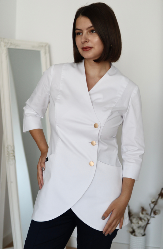 Halat medical elegant Layla de dama, croi cambrat si nasturi metalizati, DR. BLA SCRUBS.