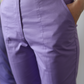 Pantaloni medicali damă model elegant cu fermoar și talie înaltă, culoare lila, DR. BLA SCRUBS.